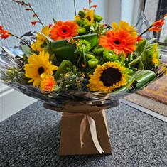 Gerbera &amp; Gold