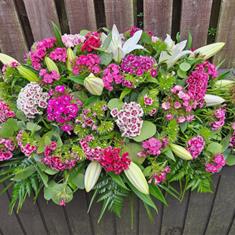 Sweet William &amp; Lilies Spray