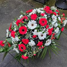SUFC Casket Spray