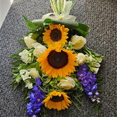 Golden Sunlight &amp; White Serenity Sunflower Tied Sheaf