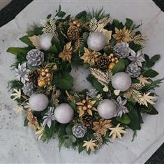 Luxury Gold &amp; Silver Christmas Wreath
